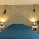 Renove A Avec Piscine Et Terrasse Privative - Fr-1-489-394 * Charroux-d'Allier