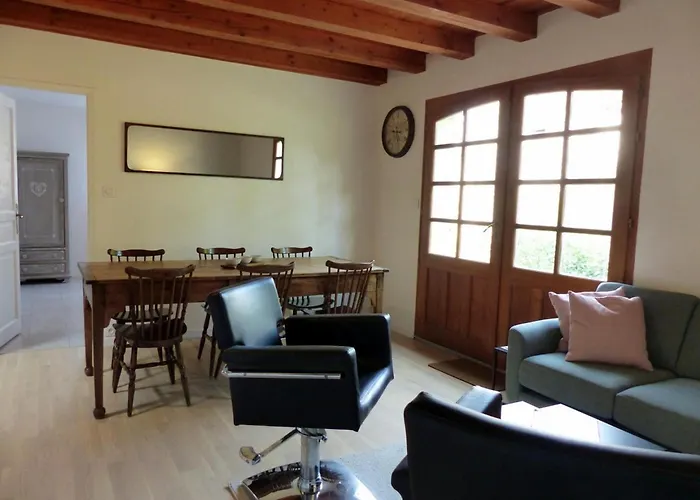 Renove A Avec Piscine Et Terrasse Privative - Fr-1-489-394 Prázdninový dům Charroux-dʼAllier